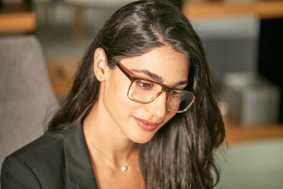 Oscar BlueLite Glasses on woman